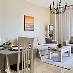 Apartament Elegant In Terraces