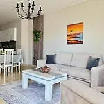 Elegant In Terraces