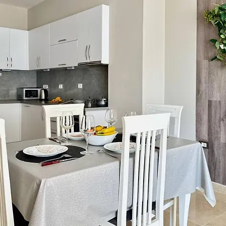 Appartement Elegant In Terraces Sarandë