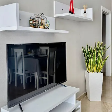 Elegant In Terraces Appartement
