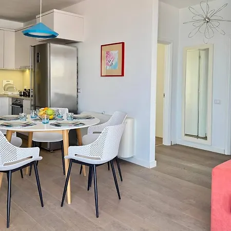 Blue Vibe Apartment