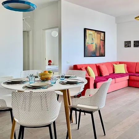 Apartment Blue Vibe