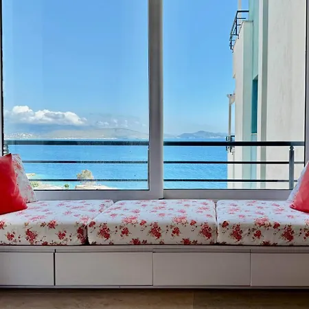 Blue Vibe Apartment *